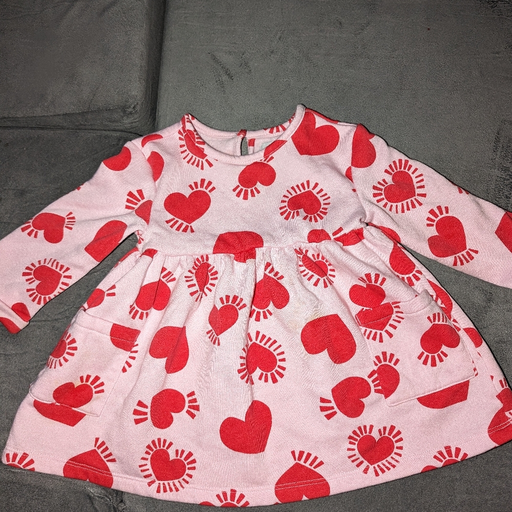 Old navy heart dress